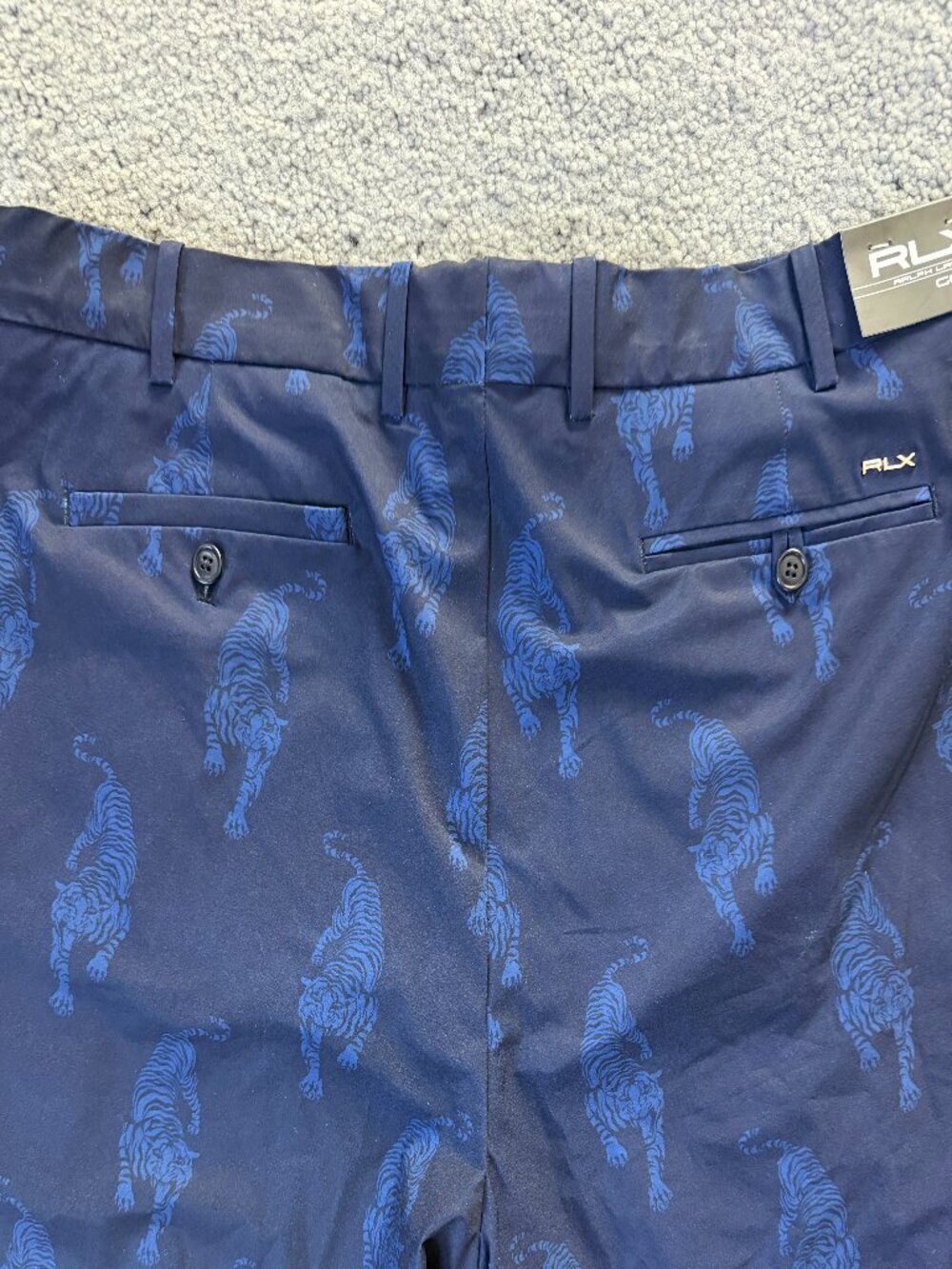 RLX Ralph Lauren Golf Shorts - Blue with Tiger Pattern - Size 36 - New With Tags - Picture 7 of 12